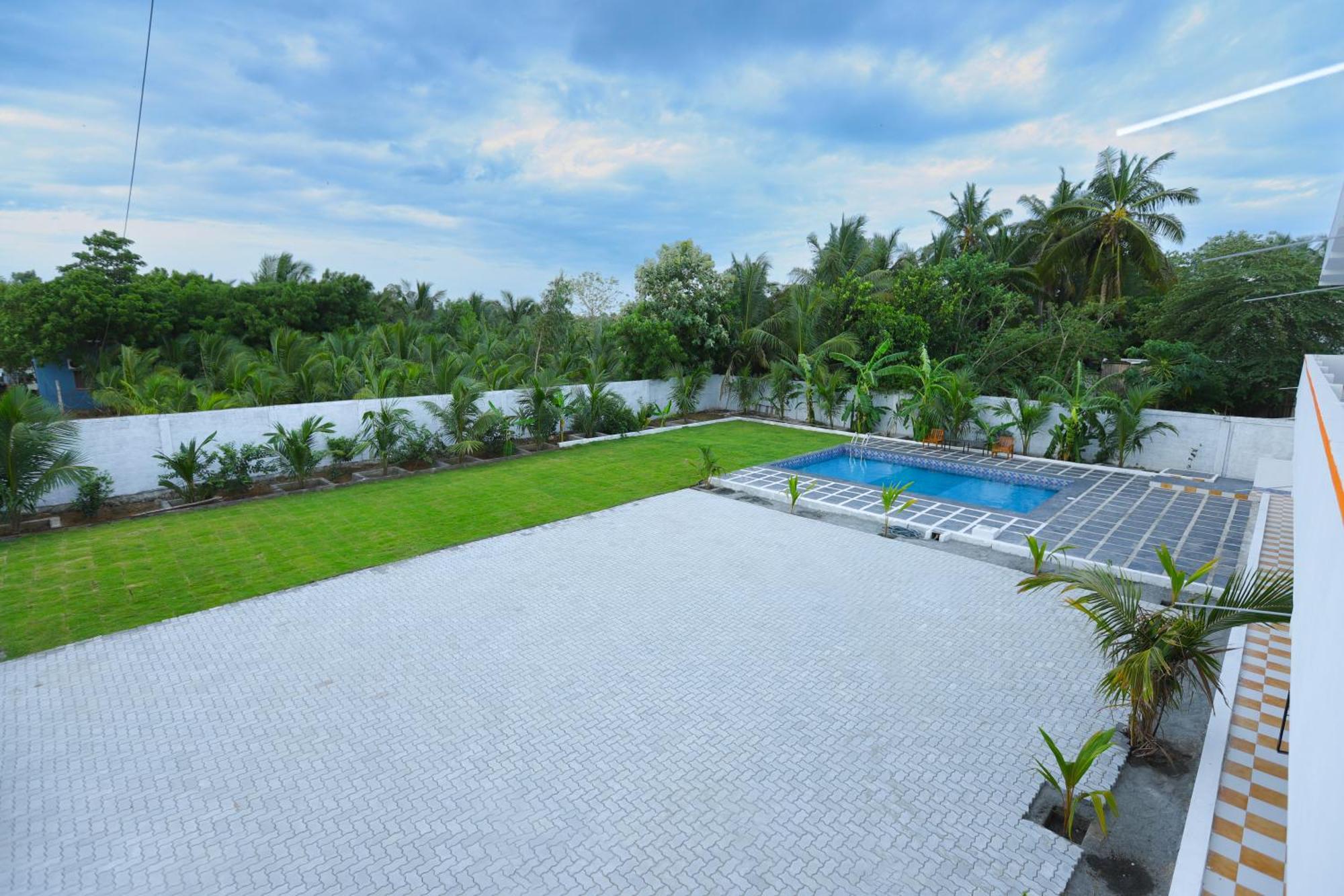 La Piscine Farm House Auroville Buitenkant foto
